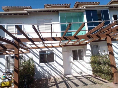 Casa em Condomínio com 3 quartos à venda no bairro Ouro Preto, 120m²