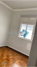 Apartamento à venda em Laranjeiras com 70 m², 2 quartos