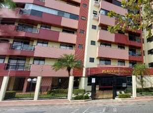 Apartamento à venda por R$ 680.000