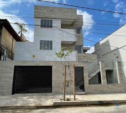 Apartamento com 3 quartos à venda no bairro Santa Mônica, 62m²