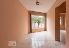 APARTAMENTO no 1º andar com 3 dormitórios