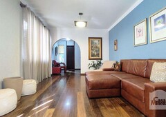 Apartamento com 4 quartos à venda no bairro Serra, 190m²