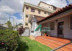 Casa com 3 quartos à venda no bairro Prado, 468m²