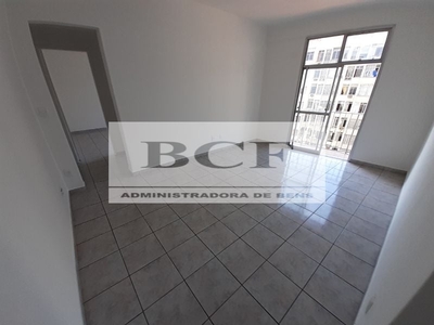 Apartamento com 1 Quarto e 2 banheiros para Alugar, 57 m² por R$ 1.600/Mês