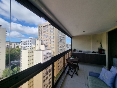 Apartamento em Icaraí, Niterói/RJ de 76m² 2 quartos à venda por R$ 849.000,00