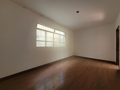 Apartamento à venda em Gutierrez com 120 m², 3 quartos, 1 suíte, 3 vagas