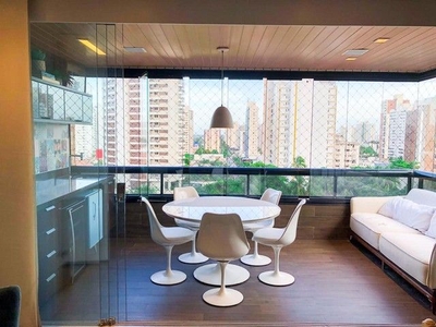 Apartamento com 248 m² com 4 Suites e 4 vagas