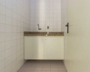 2 banheiro na Rua Padre Machado