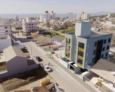Adriano Carpes Imóveis vende Apartamento com 2 suítes em Balneário Piçarras