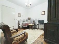 Apartamento à venda por R$ 229.000