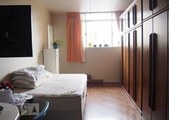 APARTAMENTO no 7º andar com 2 dormitórios