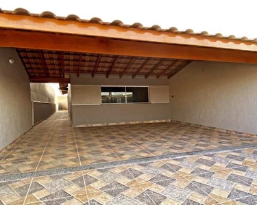 Casa nova a venda na praia de Peruíbe