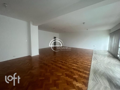 Apartamento à venda em Copacabana com 300 m², 3 quartos, 1 vaga