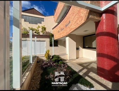 Apartamento no Bairro Vila Nova em Blumenau com 4 Dormitórios (4 suítes) e 327 m²