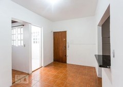 APARTAMENTO Térreo com 1 dormitório