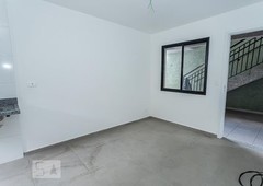 Apartamento para alugar com 2 dorms, 42m²