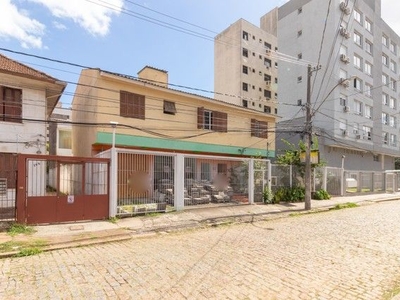 PORTO ALEGRE - Casa Padrão - PASSO DAREIA