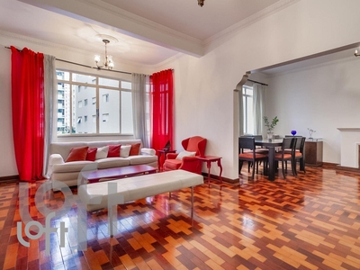 Apartamento à venda em Paraíso com 207 m², 3 quartos, 1 suíte, 1 vaga