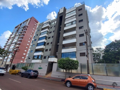 Apartamento com sala estendida na Vila Planalto