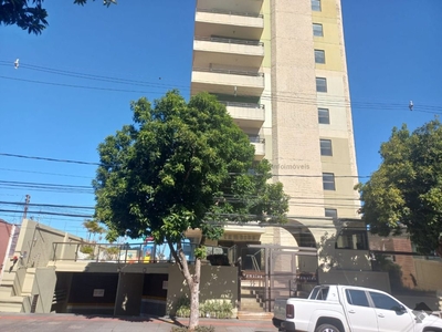 Apartamento no Edifício Tamoios