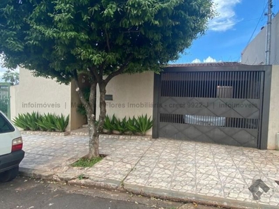 Casa ampla e espaçosa