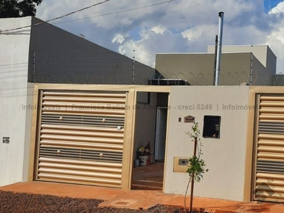 Casa moderna com acabamento impecável