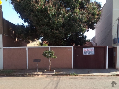 Casa próximo da avenida Coronel Antonino - estuda veículo