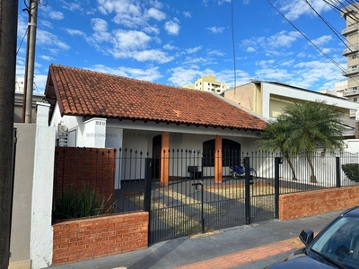 Casa térrea no Monte Castelo