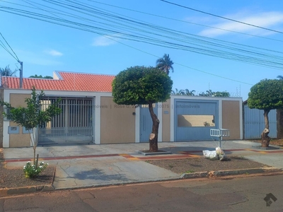 Linda casa pronta para morar