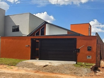 Linda casa próxima a UCDB