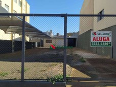 Lote para alugar no bairro Centro, 562m²