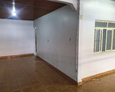 Alugue casa térrea com 5 dormitórios na qd 4 do Cruzeiro Velho por apenas R$ 2.900!