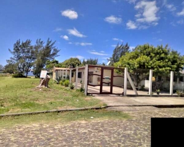 Casa com 3 Dormitorio(s) localizado(a) no bairro em Cidreira / RIO GRANDE DO SUL Ref.:37