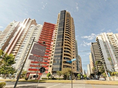 CURITIBA - Apartamento Padrão - Batel