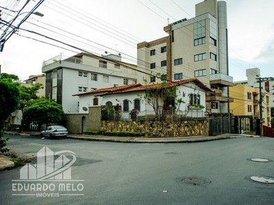 Excelente casa comercial de esquina, Ponto Nobre do bairro