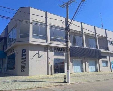 Lindo salão comercial em rua com grande fluxo de veículos