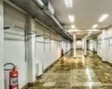 Ponto Comercial e 2 banheiros para Alugar, 450 m² por R$ 14.000/Mês