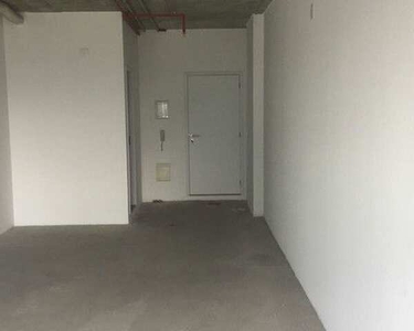 Sala comercial, de 42m², com banheiro e vaga em garagem, bairro Valongo - Santos/SP