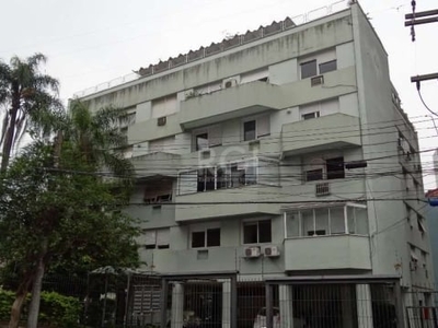 Apartamento 2 dormitórios + dependência, 2 vagas, prédio com elevador. apartamento dois dormitórios, 3 banheiros, ampla cozinha, living 2 ambientes, hall de entrada, peças amplas, dependência de empr