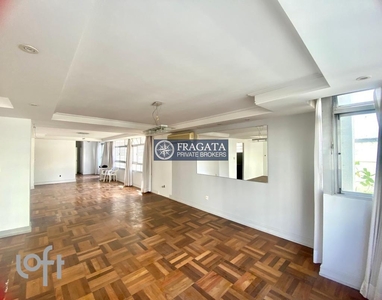Apartamento à venda em Jardim América com 210 m², 3 quartos, 1 suíte, 2 vagas