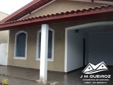 Casa à venda no bairro Jardim Santa Helena em Mogi Mirim