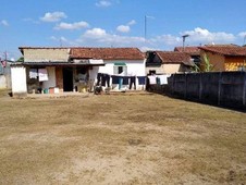 Casa à venda no bairro Vila São Roque em Lorena