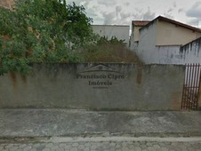 Terreno à venda no bairro Vila Nunes em Lorena