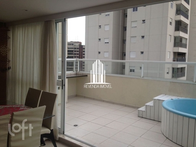 Apartamento à venda em Vila Andrade com 197 m², 3 quartos, 3 suítes, 4 vagas