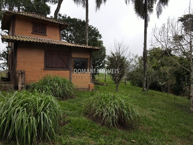 Casa à venda no bairro Região de Santo Antônio do Pinhal em Santo Antônio do Pinhal