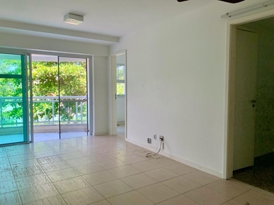 Apartamento à venda em Barra da Tijuca com 107 m², 3 quartos, 1 suíte, 1 vaga