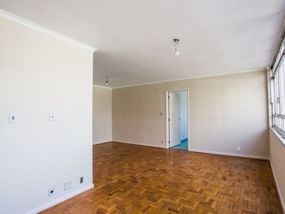 Apartamento à venda em Mooca com 130 m², 3 quartos, 1 suíte, 2 vagas