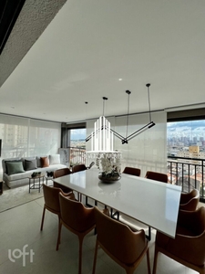 Apartamento à venda em Mooca com 157 m², 3 quartos, 3 suítes, 2 vagas