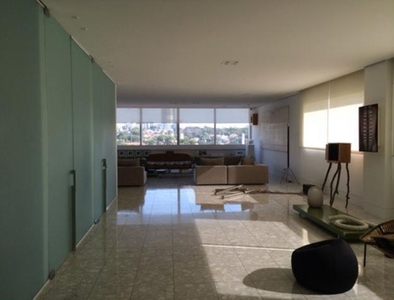 Apartamento à venda em Sumaré com 425 m², 2 quartos, 2 suítes, 3 vagas