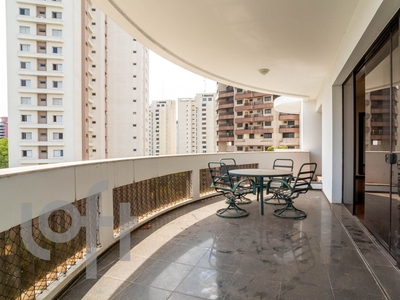 Apartamento à venda em Vila Andrade com 373 m², 4 quartos, 3 suítes, 4 vagas